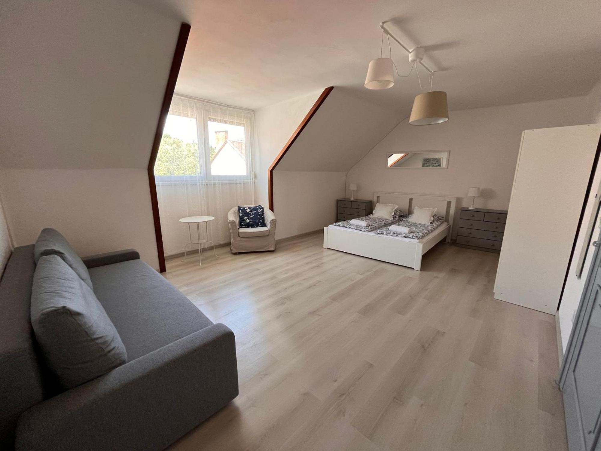 Pacsirta Apartman Grand Eger Exterior photo
