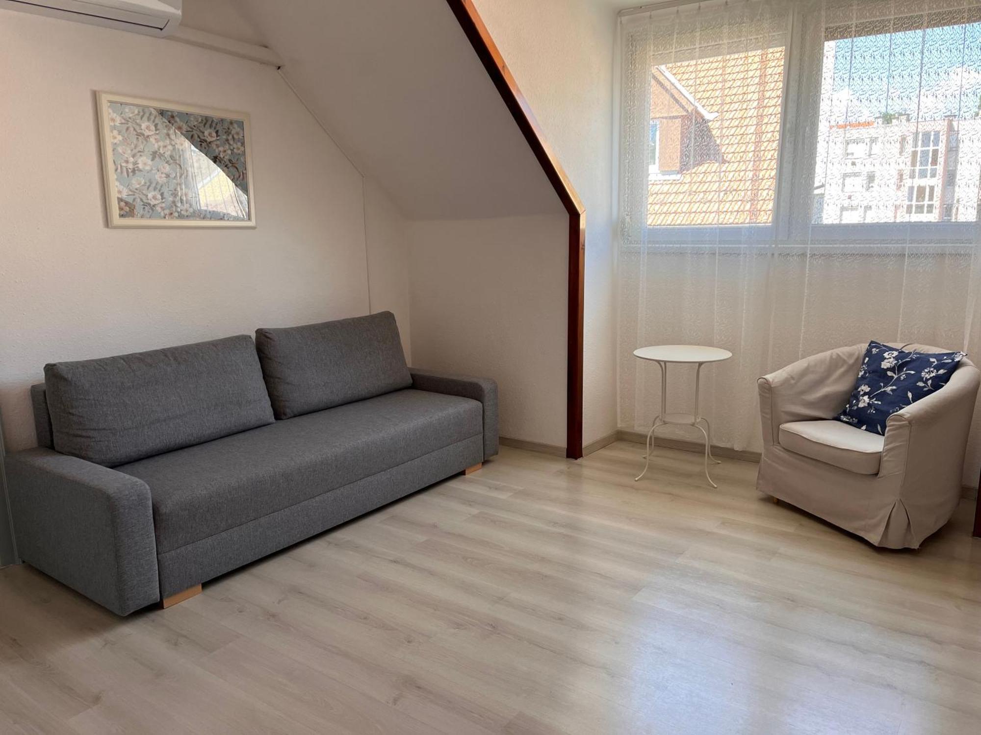 Pacsirta Apartman Grand Eger Exterior photo